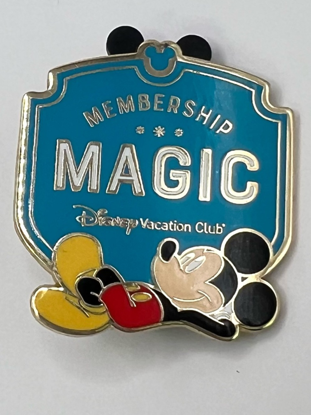 Disney- Vacation Club-Membership Magic Enamel Pin - Blue, Pin Trader‎
